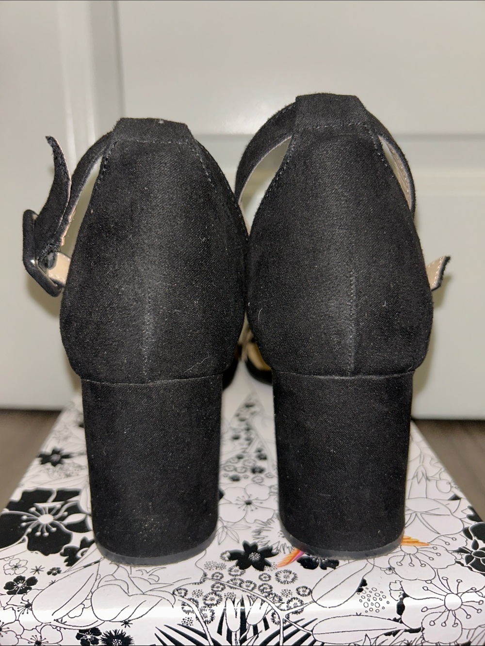 CL by Laundry Black Block Heel Ankle Strap Sandals - Picture 4 of 7